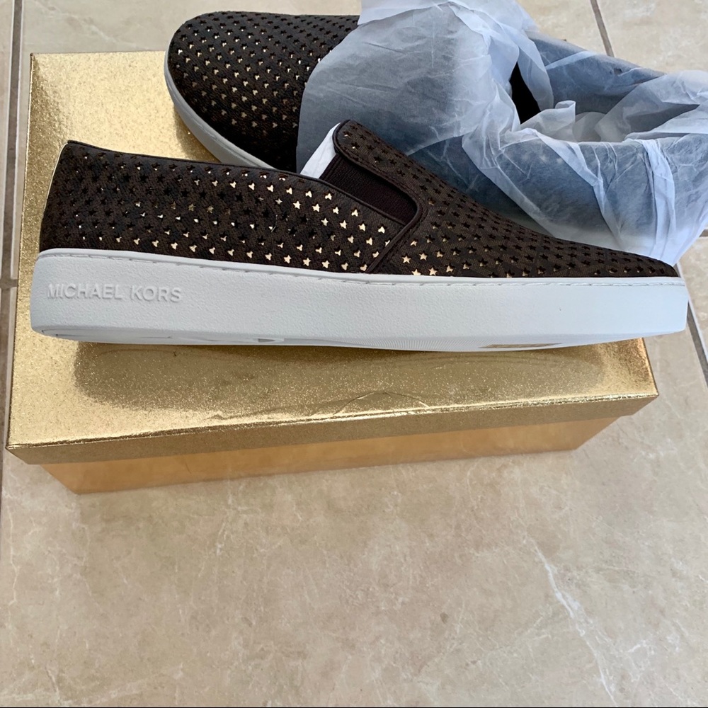 ❌sold❌🆕Michael Kors sneakers slip on🆕 - Picture 4 of 6